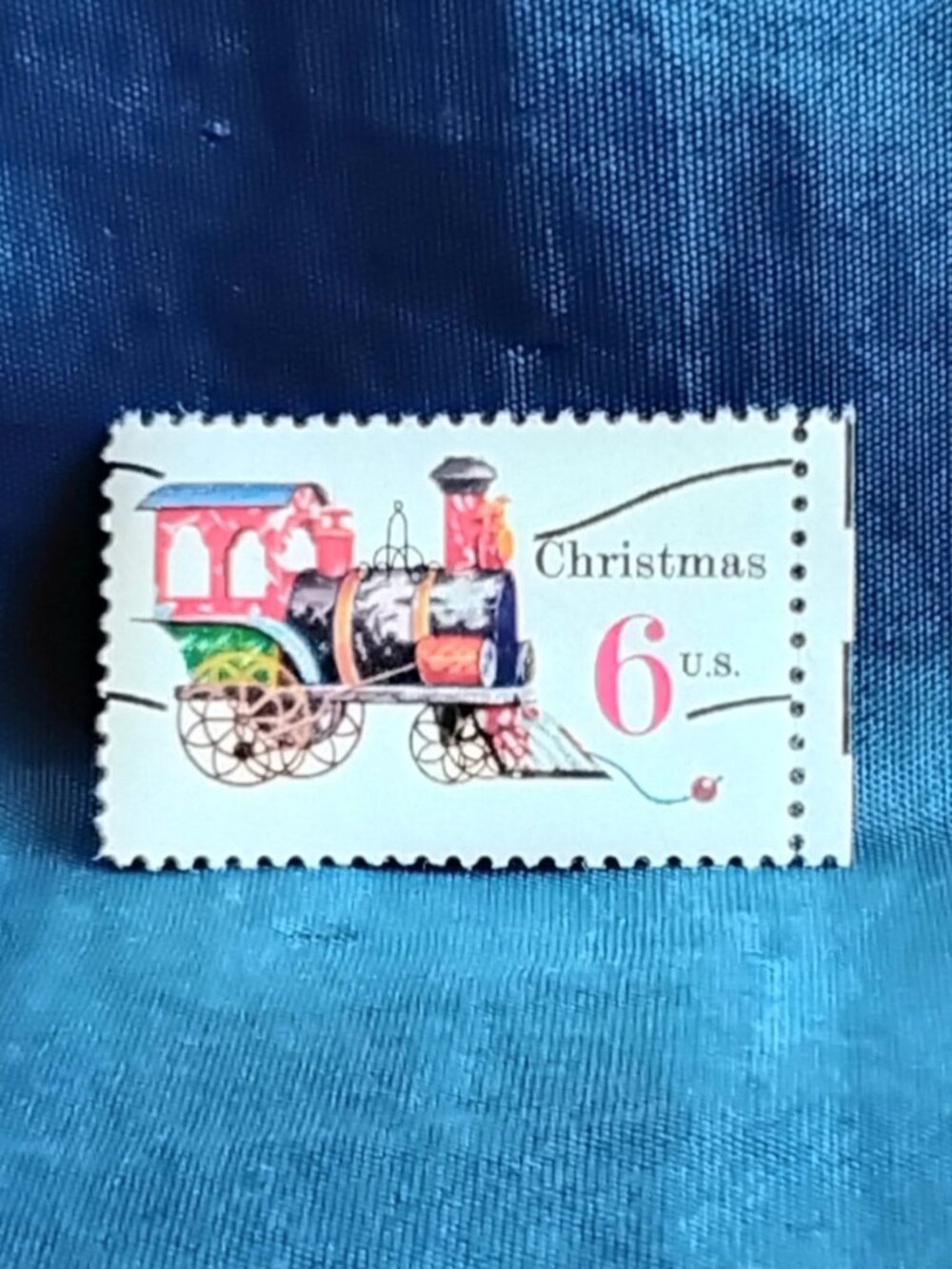 Uncirculated USA 1970 Christmas 6 Cent Stamp!!